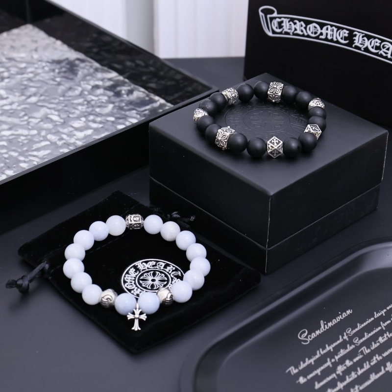 Ch**me He**ts bracelets